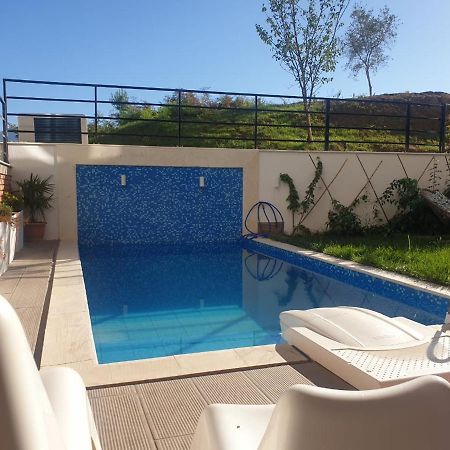 Stylish Two Bedroom House With Private Pool Tirana Exterior foto