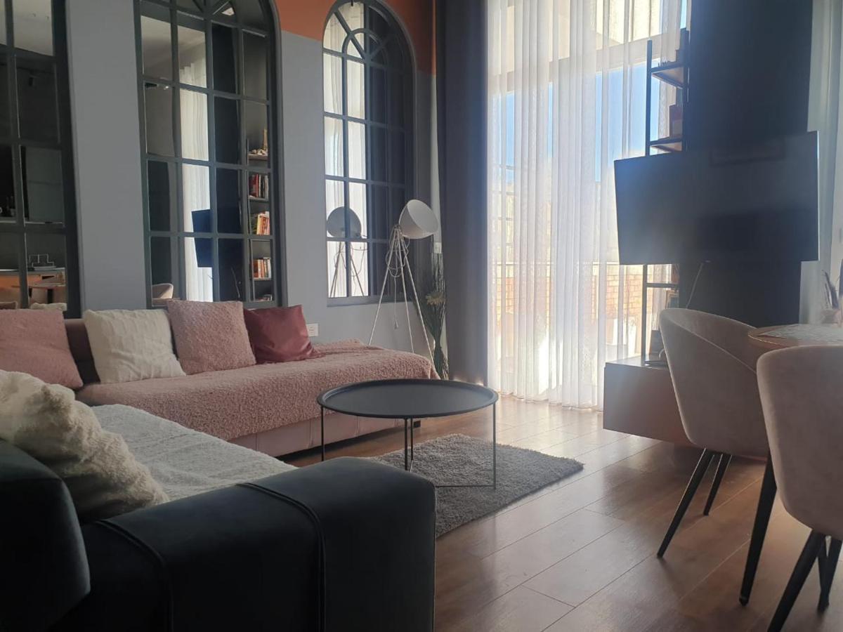 Stylish Two Bedroom House With Private Pool Tirana Exterior foto