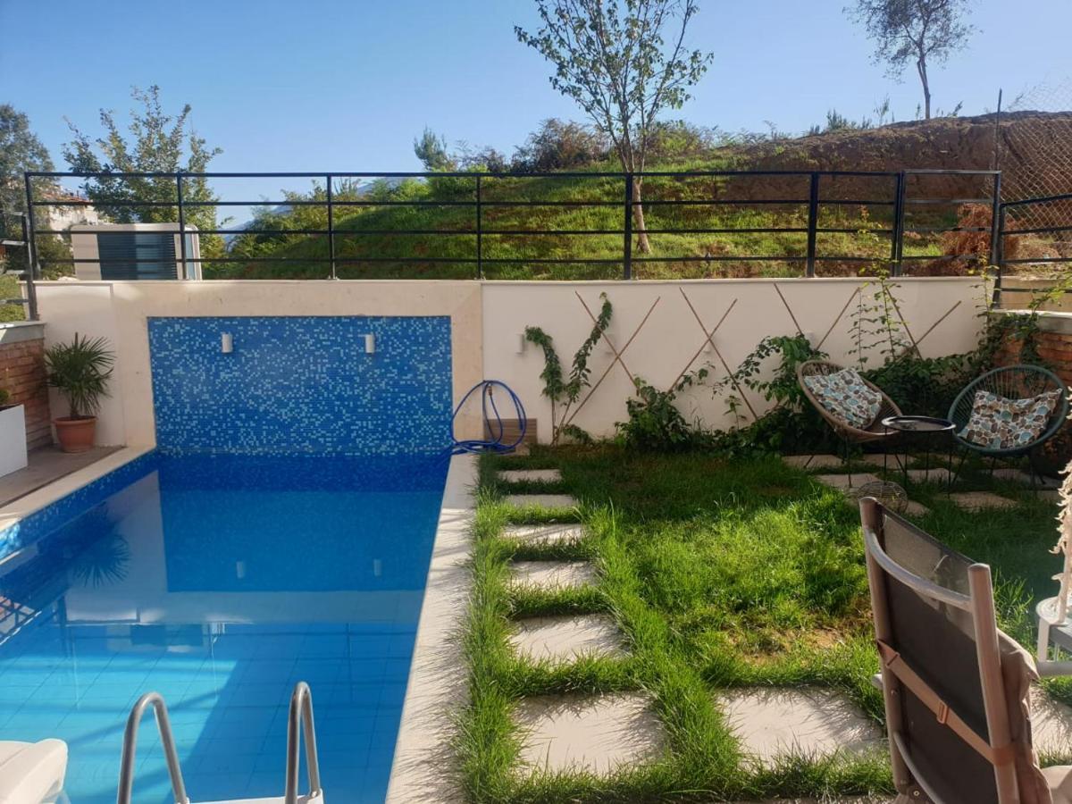 Stylish Two Bedroom House With Private Pool Tirana Exterior foto