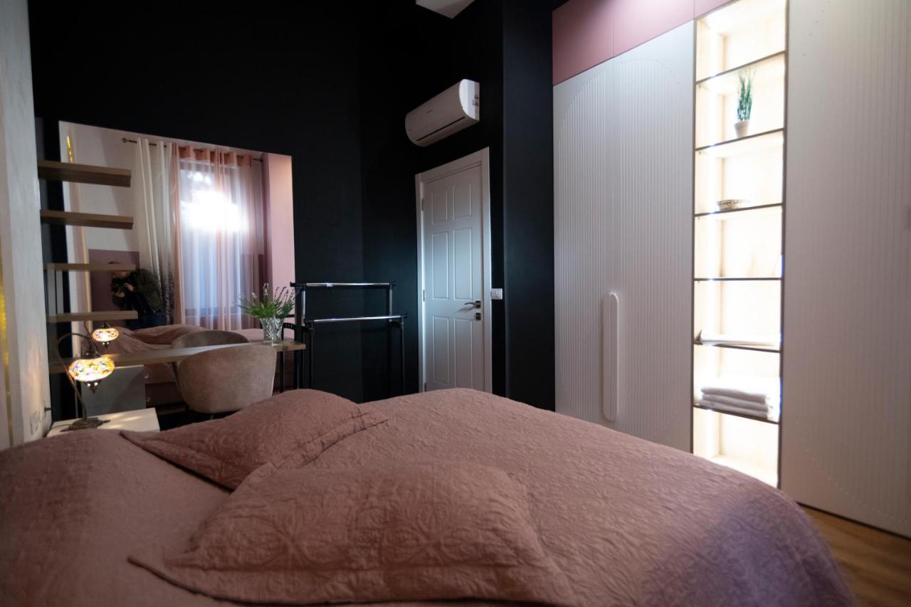 Stylish Two Bedroom House With Private Pool Tirana Exterior foto